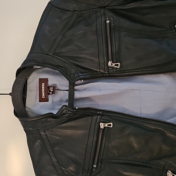 Danier Jacket - Picture 2 of 4